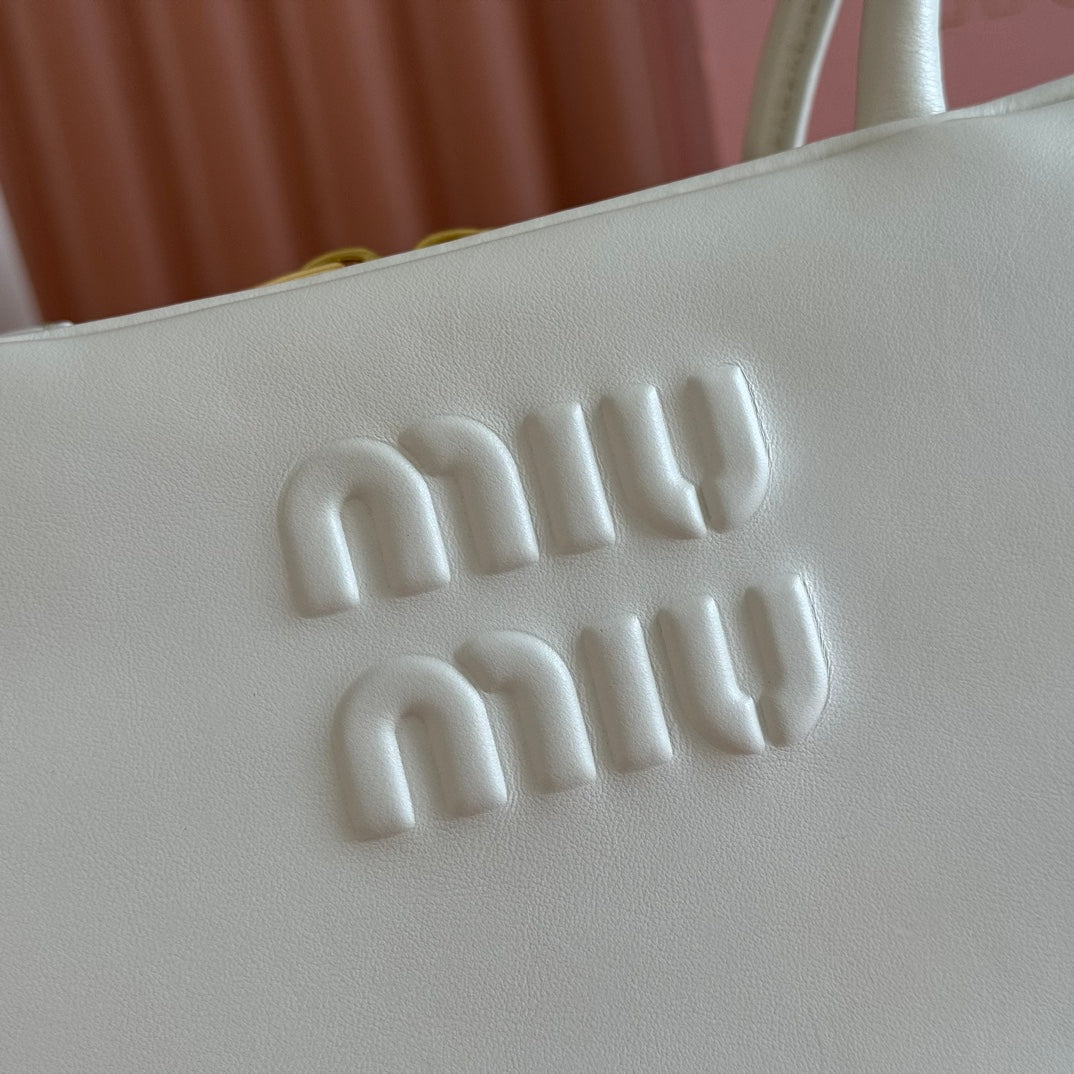 MIU MIU MIUMIU 26S BEAU TOP HANDLE BAG 29 IN WHITE CALFSKIN GOLD HARDWARE
