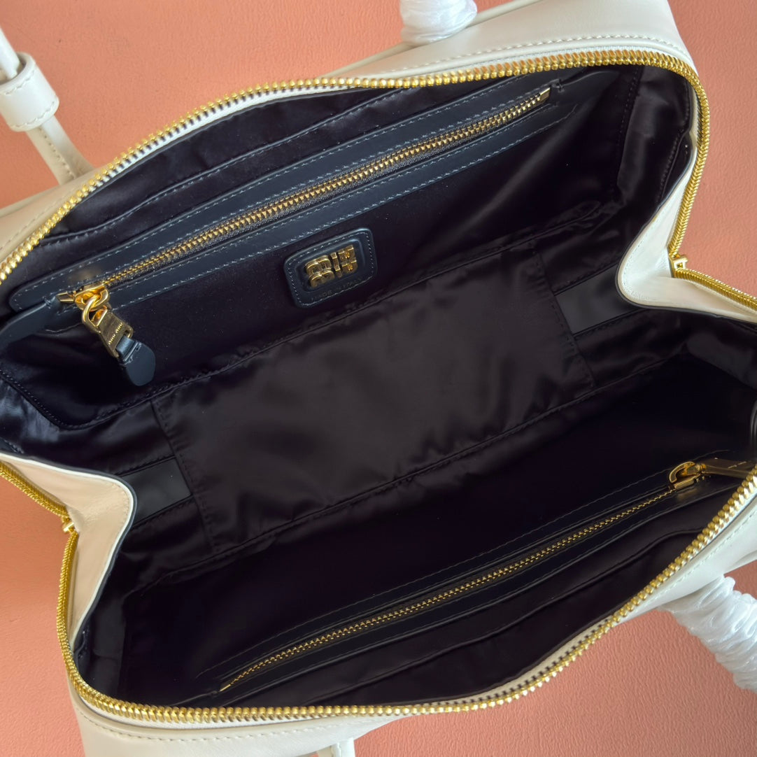 MIU MIU MIUMIU 26S BEAU TOP HANDLE BAG 29 IN WHITE CALFSKIN GOLD HARDWARE