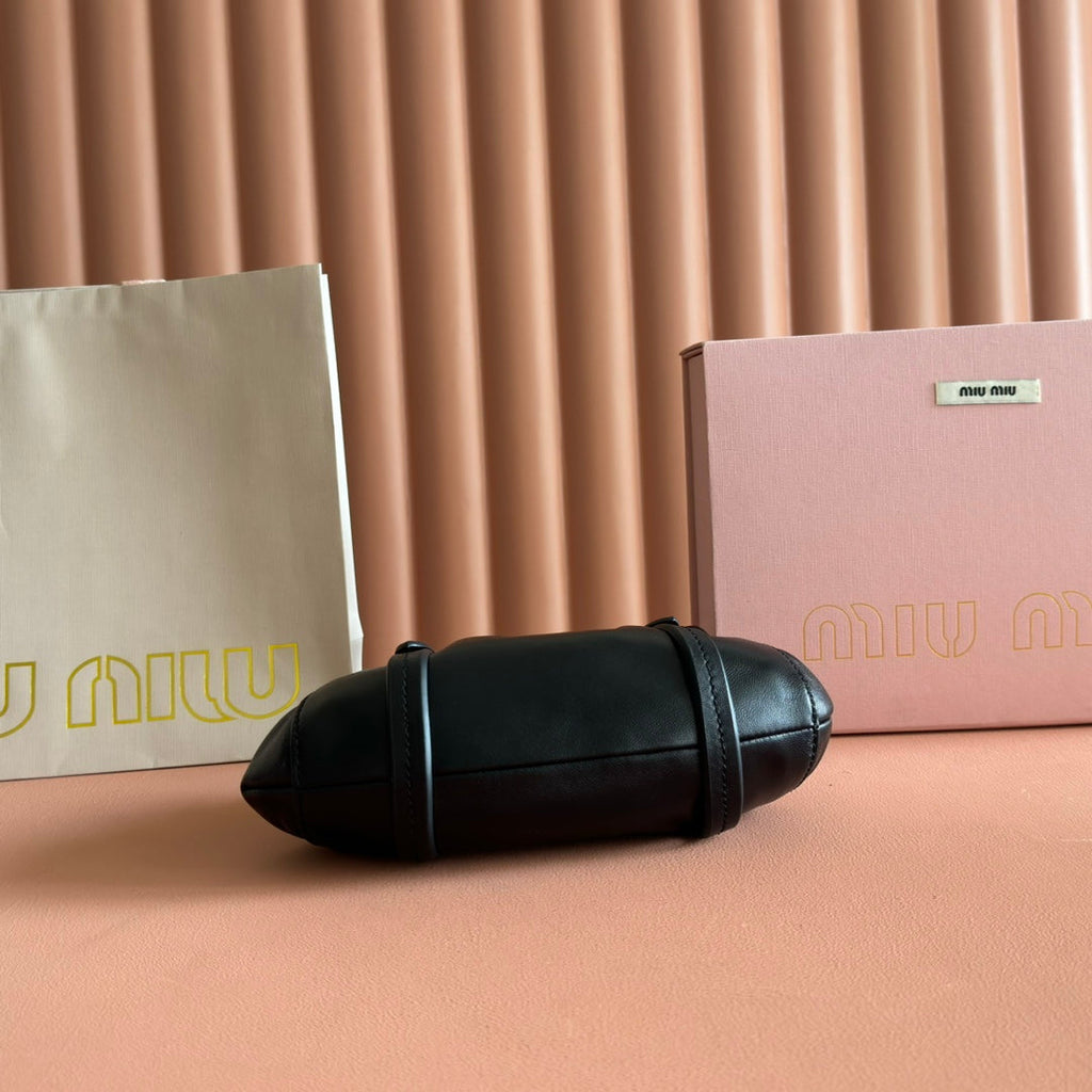 MIU MIU MIUMIU 26S JOIE HAND BAG 22 IN BLACK SHINY LAMBSKIN GOLD HARDWARE
