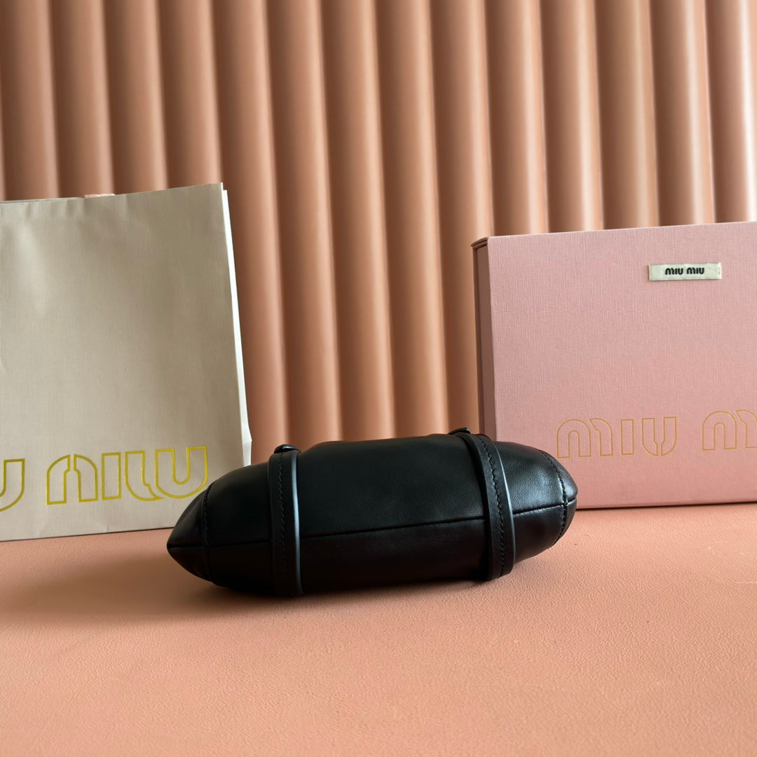 MIU MIU MIUMIU 26S JOIE HAND BAG 22 IN BLACK SHINY LAMBSKIN GOLD HARDWARE