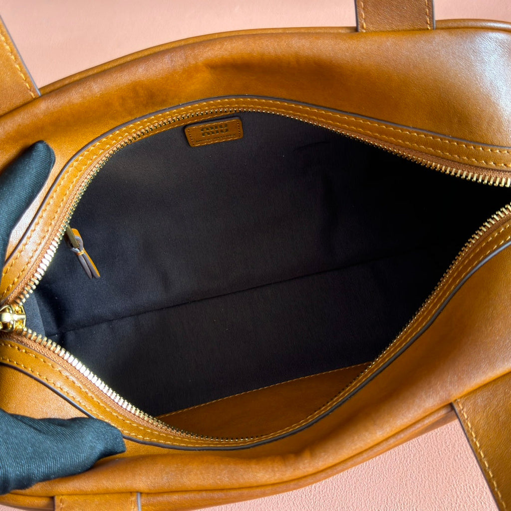 MIU MIU MIUMIU 26S TOP-HANDLE BAG 28 IN TAN BROWN CALFSKIN GOLD HARDWARE