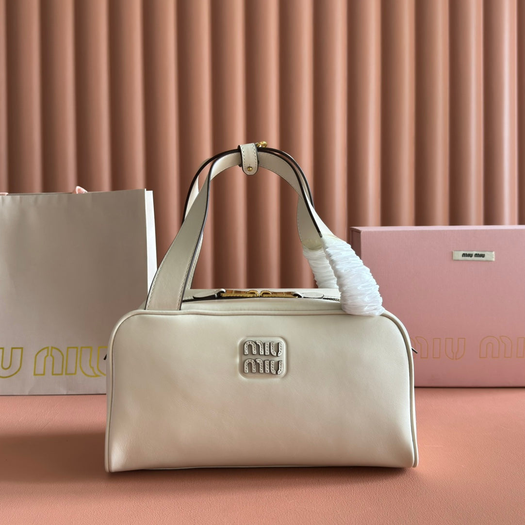 MIU MIU MIUMIU 26S TOP-HANDLE BAG 28 IN WHITE CALFSKIN GOLD HARDWARE