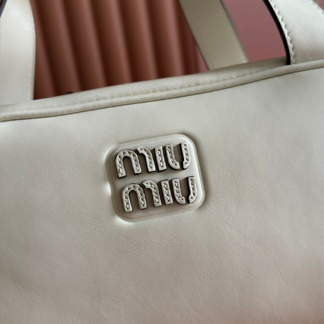 MIU MIU MIUMIU 26S TOP-HANDLE BAG 28 IN WHITE CALFSKIN GOLD HARDWARE