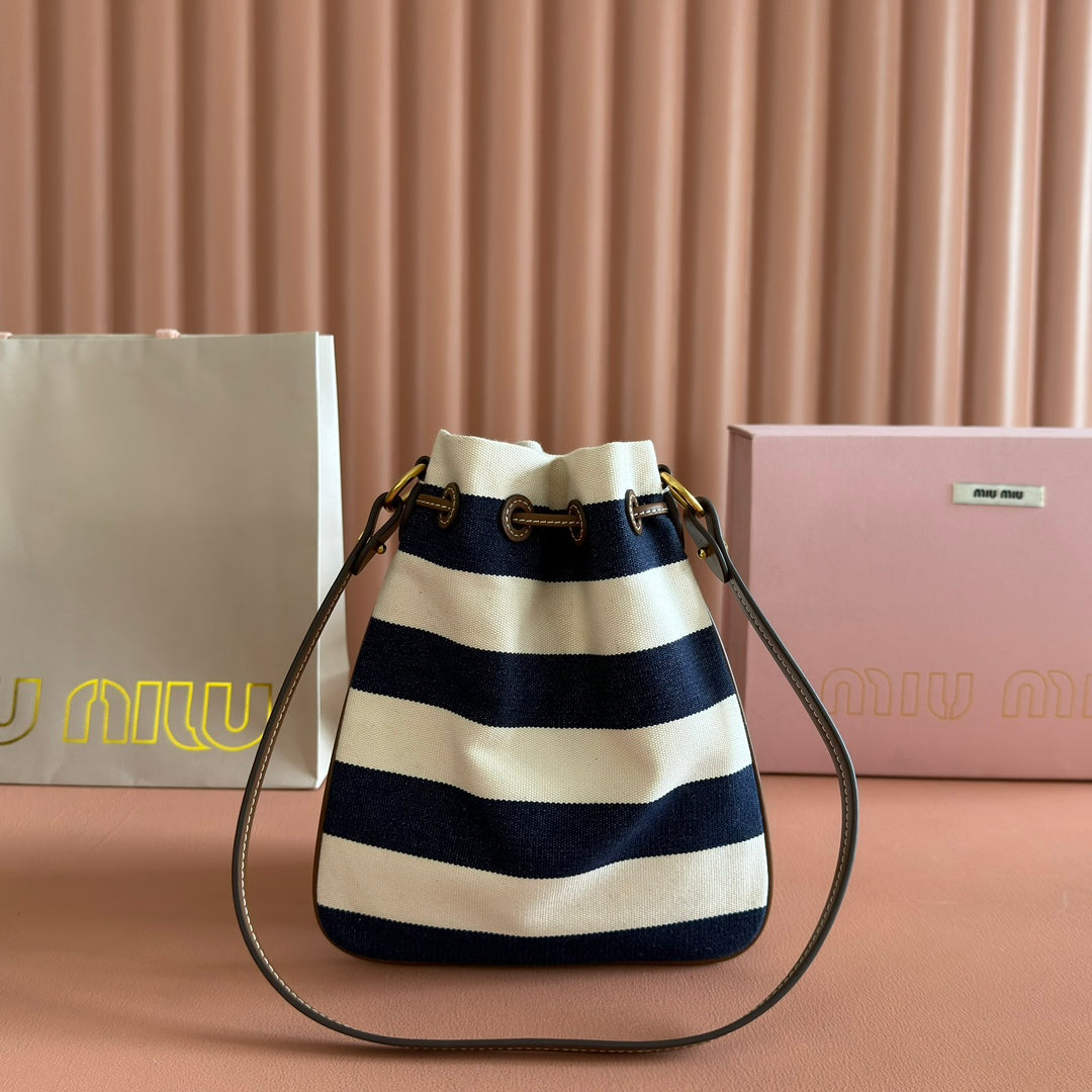 MIU MIU MIUMIU 26S BUCKET BAG 23 IN CREAM AND NAVY BLUE CANVAS GOLD HARDWARE