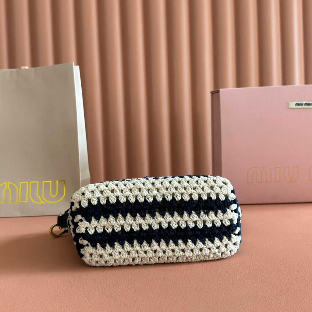 MIU MIU MIUMIU 26S POUCH BAG 25 IN CREAM AND NAVY WOOL WITH CALFSKIN HANDLE
