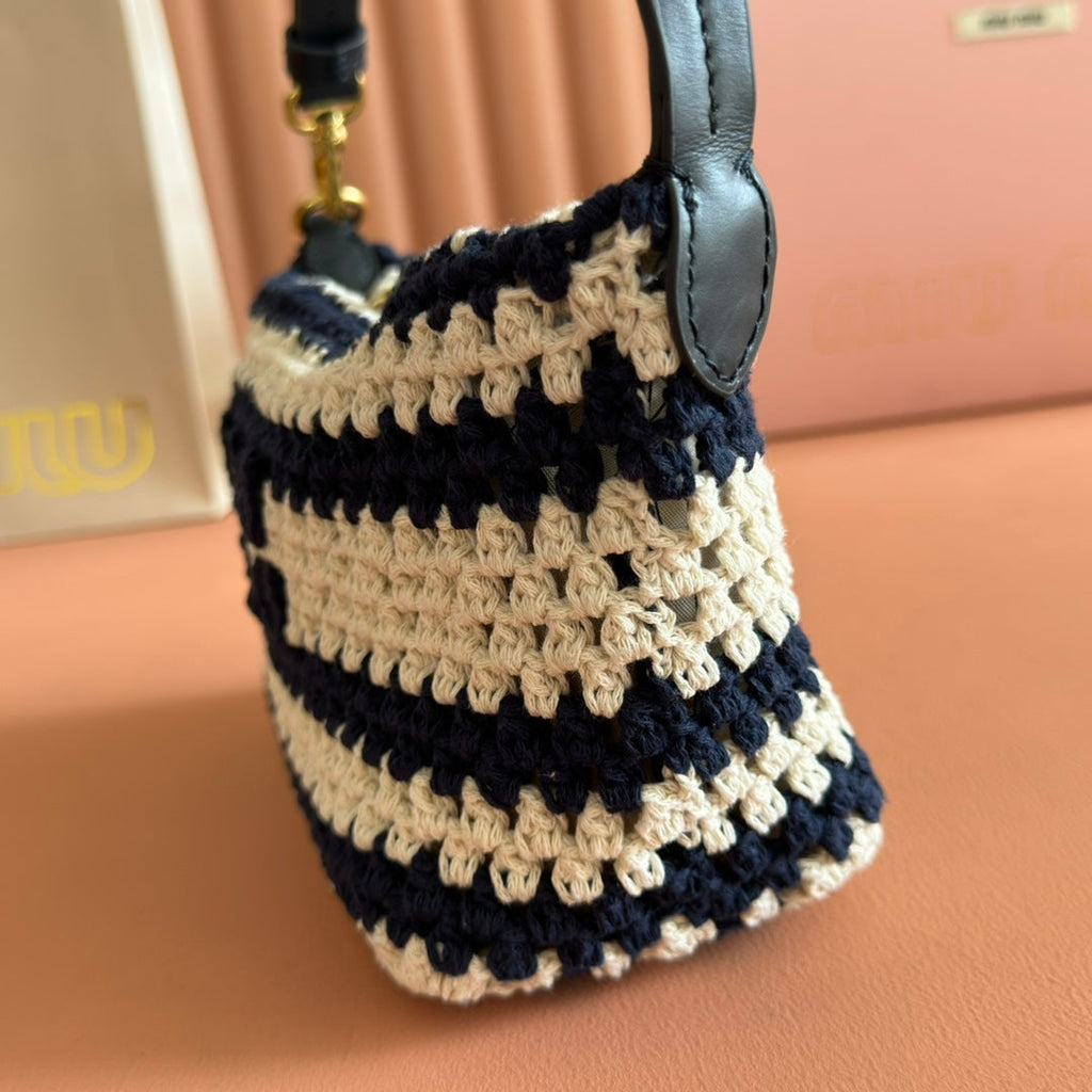 MIU MIU MIUMIU 26S POUCH BAG 25 IN CREAM AND NAVY WOOL WITH CALFSKIN HANDLE