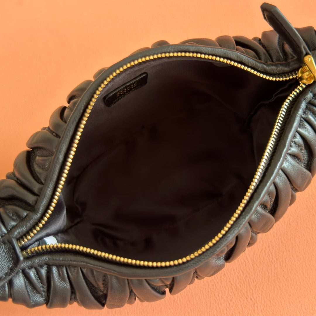 MIU MIU MIUMIU 26S POUCH BAG 15 IN BLACK CALFSKIN GOLD HARDWARE