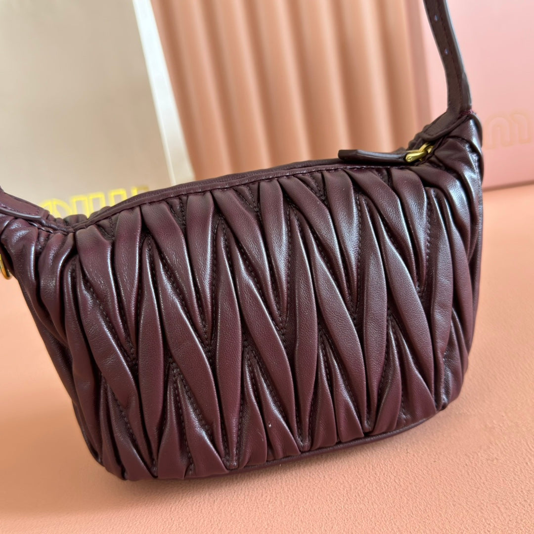 MIU MIU MIUMIU 26S POUCH BAG 15 IN COFFEE BROWN CALFSKIN GOLD HARDWARE