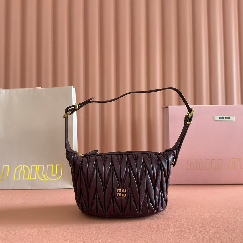MIU MIU MIUMIU 26S POUCH BAG 15 IN COFFEE BROWN CALFSKIN GOLD HARDWARE