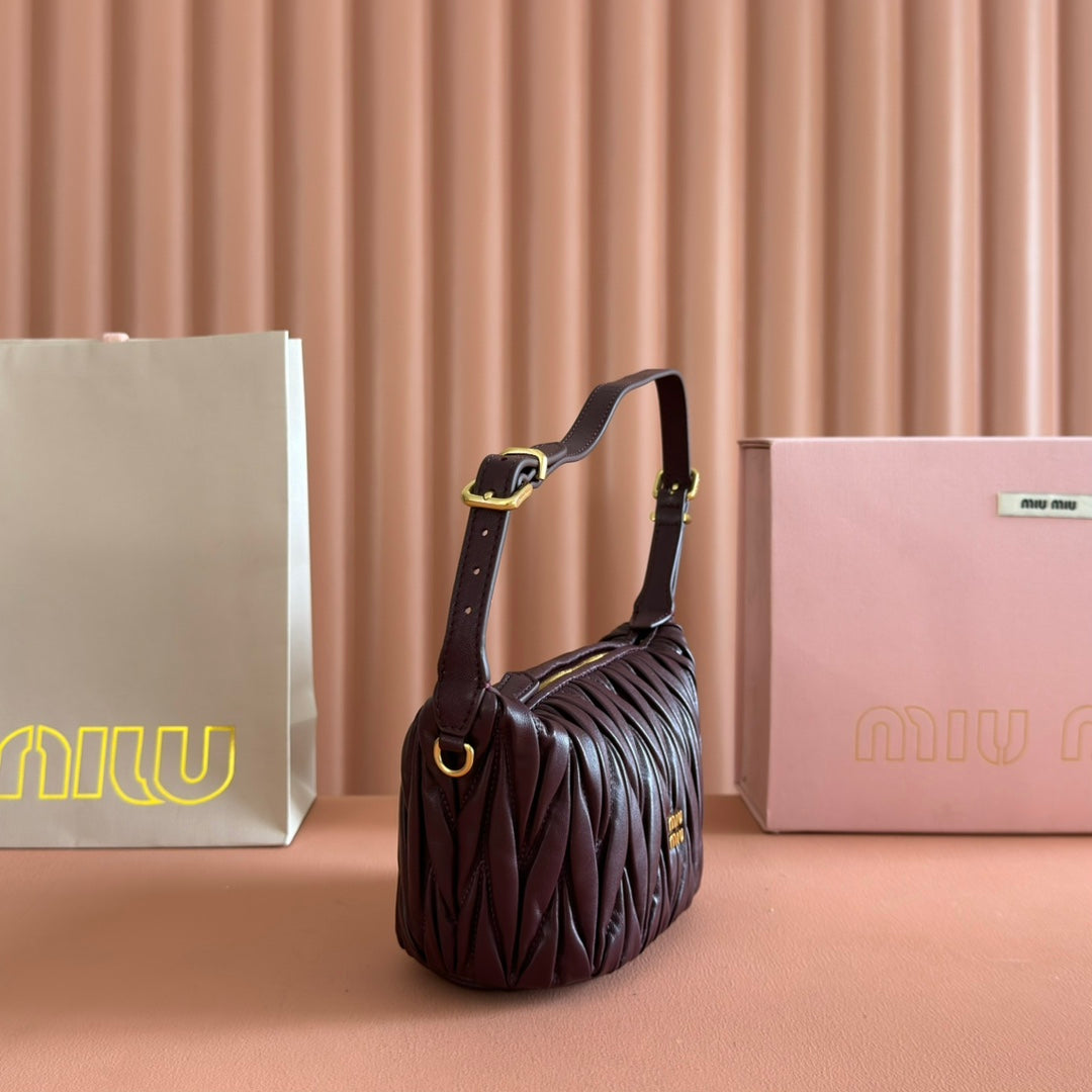 MIU MIU MIUMIU 26S POUCH BAG 15 IN COFFEE BROWN CALFSKIN GOLD HARDWARE