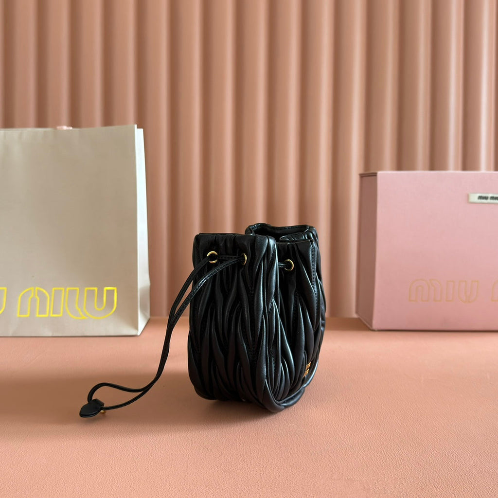 MIU MIU MIUMIU 26S MATELASSE POUCH BAG 16 IN BLACK CALFSKIN GOLD HARDWARE