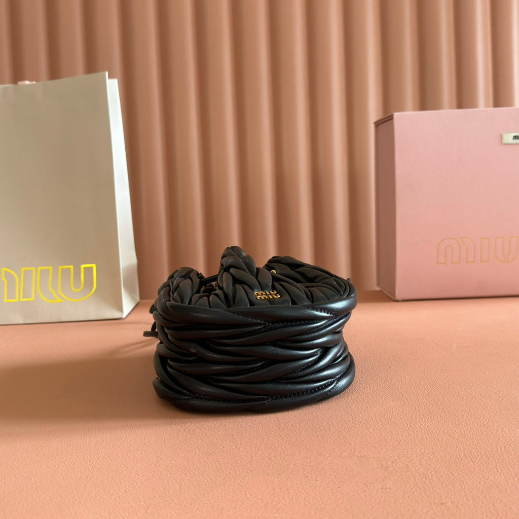 MIU MIU MIUMIU 26S MATELASSE POUCH BAG 16 IN BLACK CALFSKIN GOLD HARDWARE