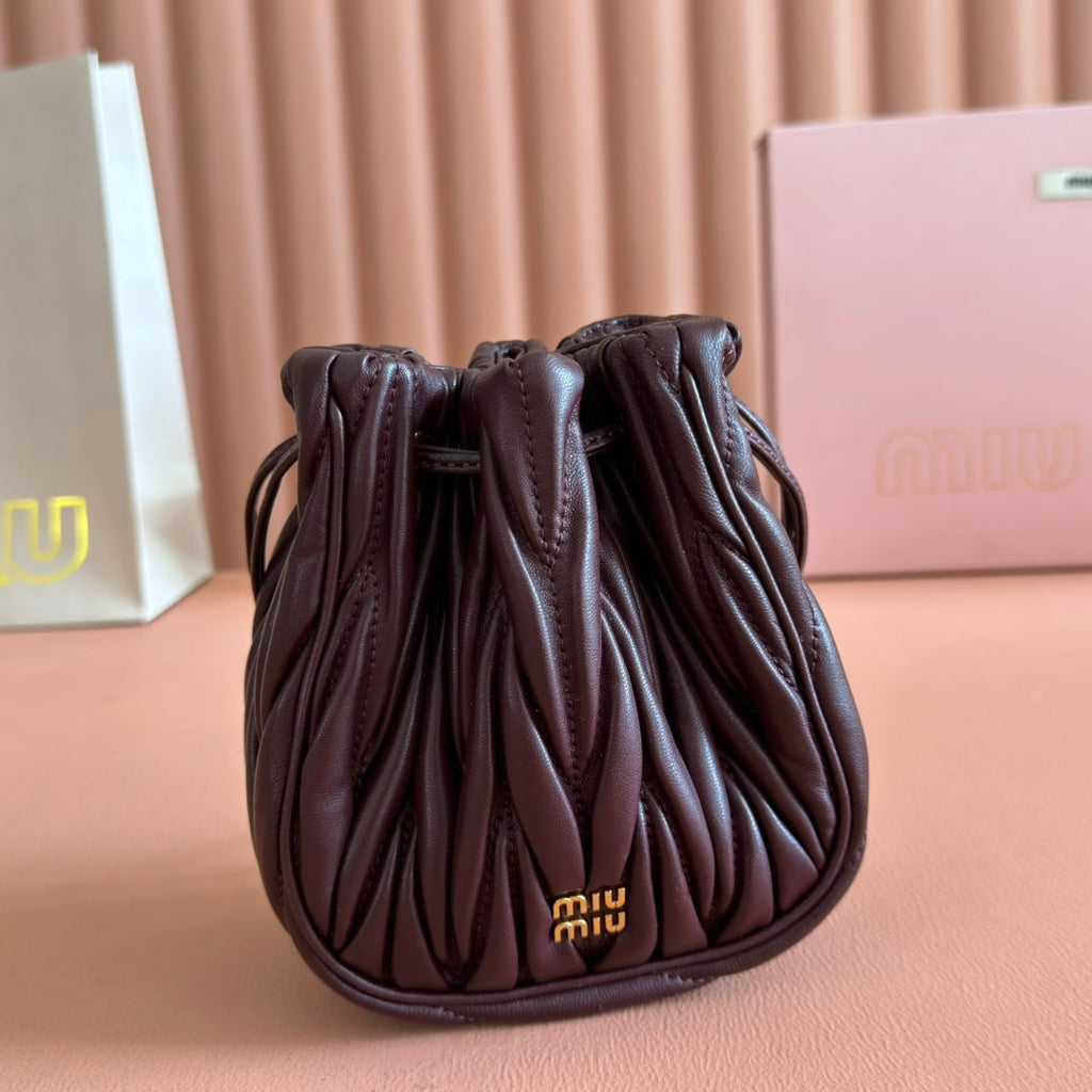 MIU MIU MIUMIU 26S MATELASSE POUCH BAG 16 IN DARK BROWN CALFSKIN GOLD HARDWARE