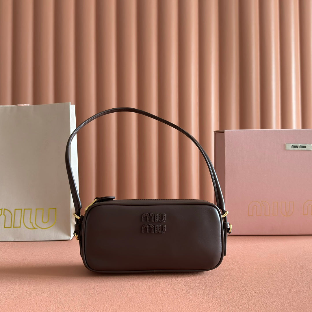 MIU MIU MIUMIU 26S POUCH BAG 20 IN DARK BROWN CALFSKIN GOLD HARDWARE