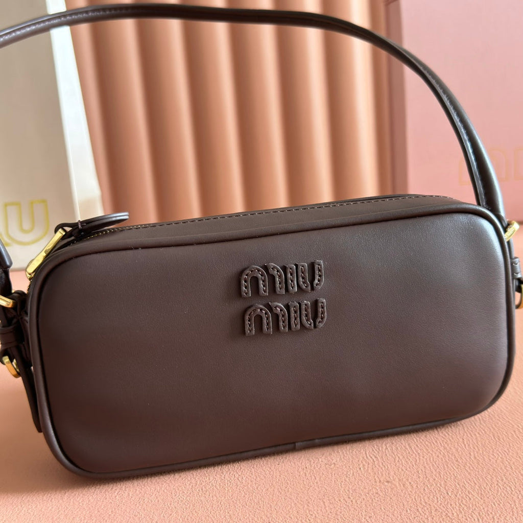 MIU MIU MIUMIU 26S POUCH BAG 20 IN DARK BROWN CALFSKIN GOLD HARDWARE