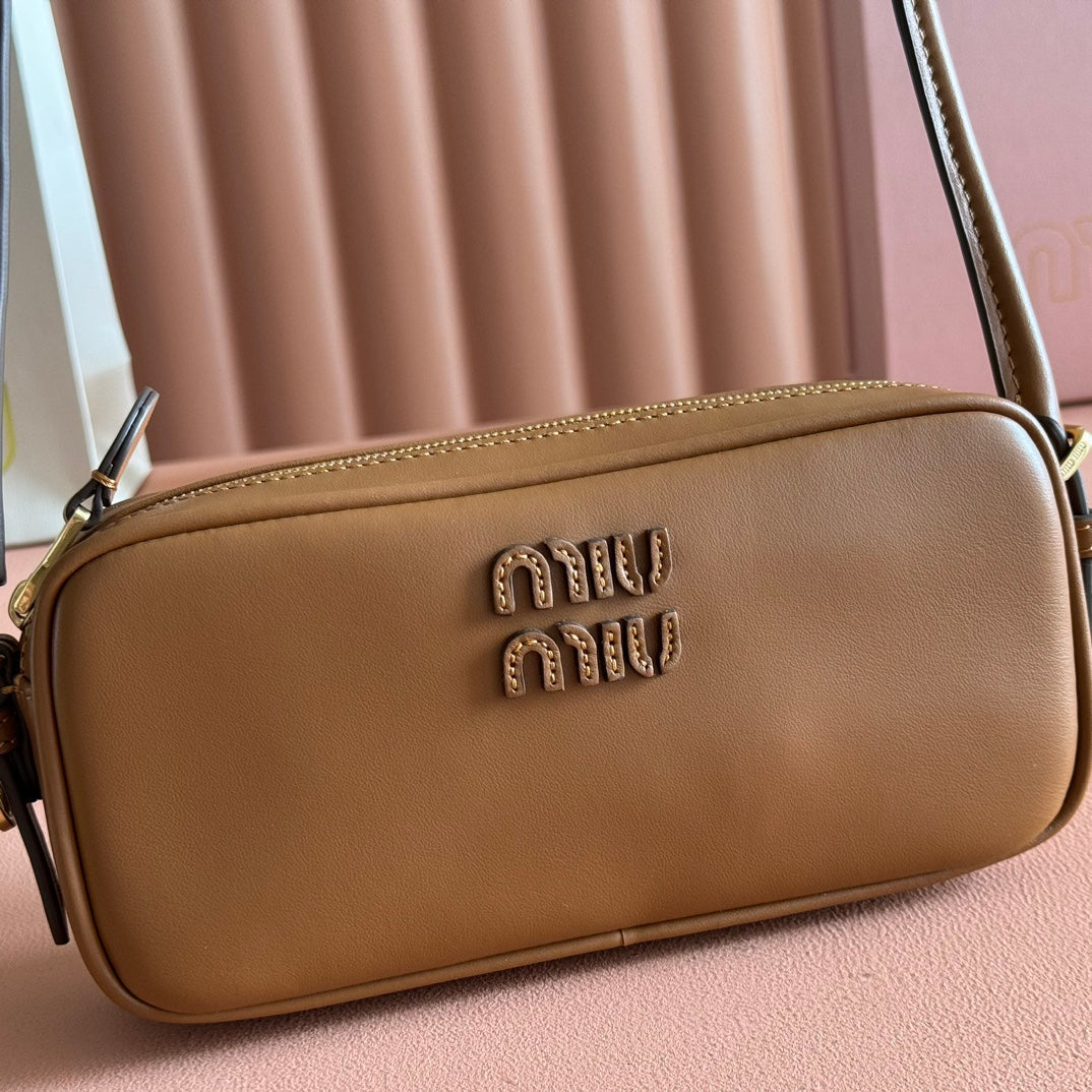 MIU MIU MIUMIU 26S POUCH BAG 20 IN TAN BROWN CALFSKIN GOLD HARDWARE