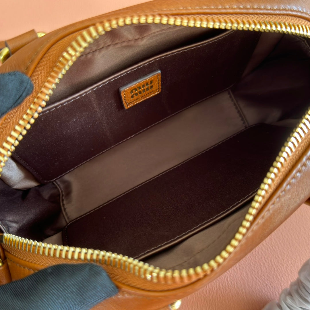 MIU MIU MIUMIU 26S ARCADIE BAG 19 IN TAN BROWN CALFSKIN GOLD HARDWARE