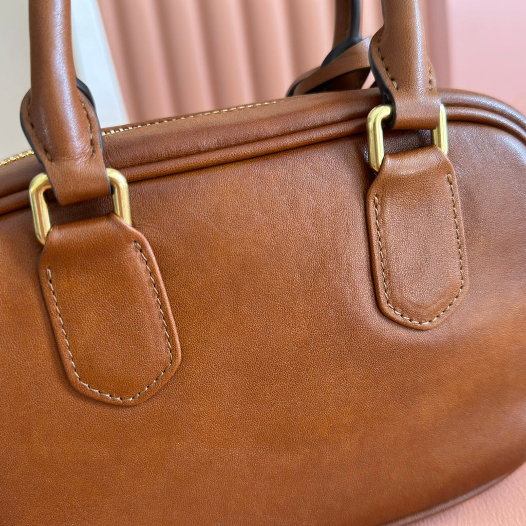 MIU MIU MIUMIU 26S ARCADIE BAG 19 IN TAN BROWN CALFSKIN GOLD HARDWARE