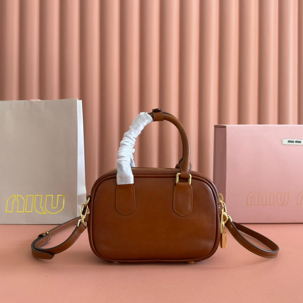 MIU MIU MIUMIU 26S ARCADIE BAG 19 IN TAN BROWN CALFSKIN GOLD HARDWARE