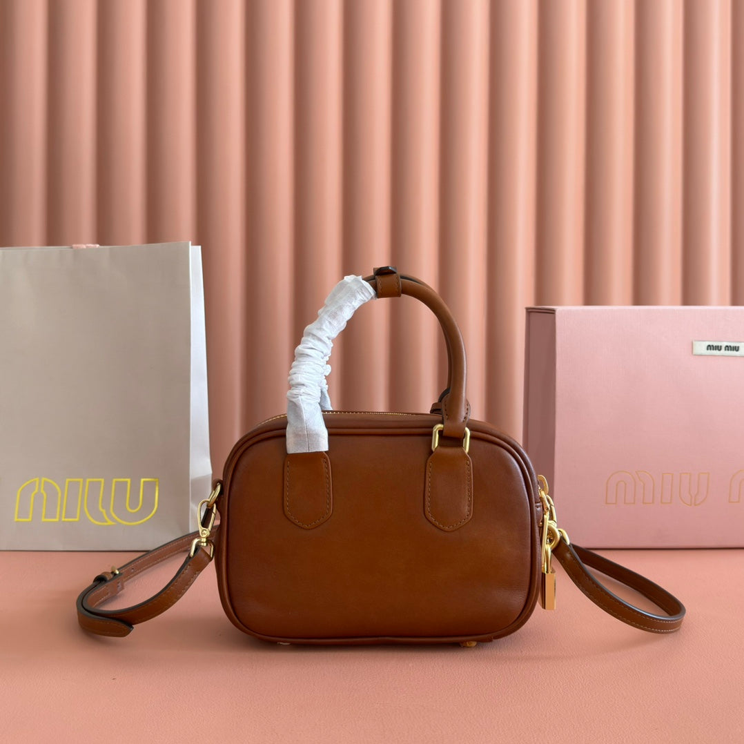 MIU MIU MIUMIU 26S ARCADIE BAG 19 IN TAN BROWN CALFSKIN GOLD HARDWARE