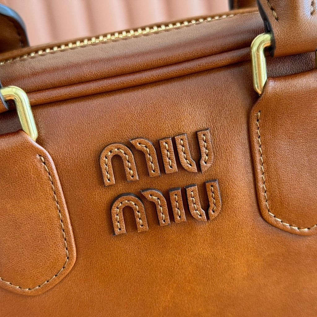 MIU MIU MIUMIU 26S ARCADIE BAG 19 IN TAN BROWN CALFSKIN GOLD HARDWARE