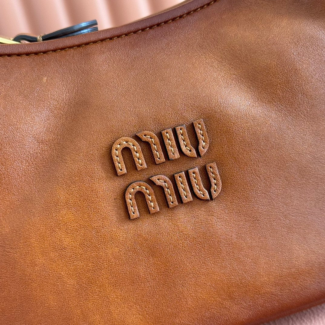 MIU MIU MIUMIU 26S WANDER BAG 20 IN BROWN CALFSKIN GOLD HARDWARE