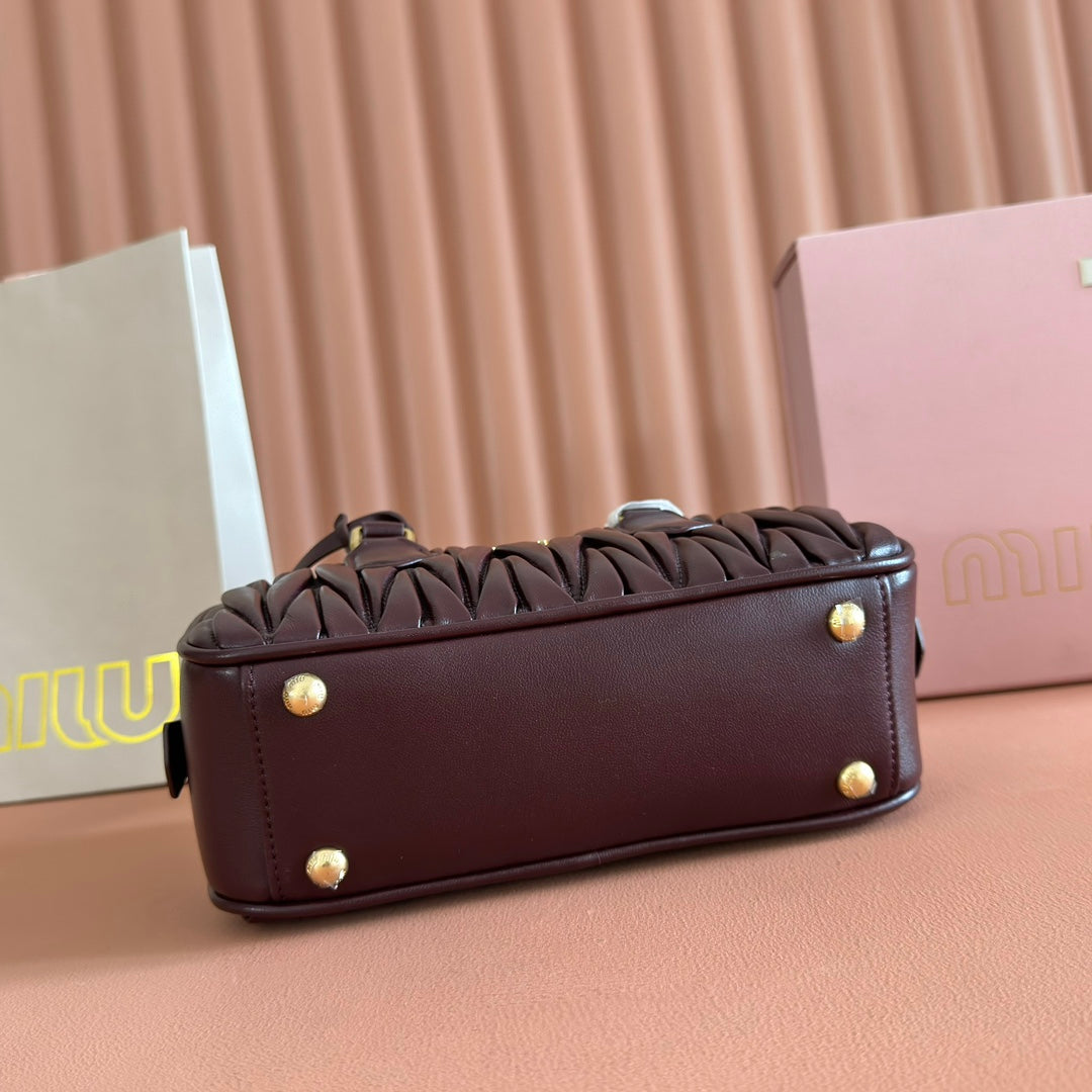 MIU MIU MIUMIU 26S ARCADIE MATELASSE BAG 22 IN DARK BROWN CALFSKIN GOLD HARDWARE