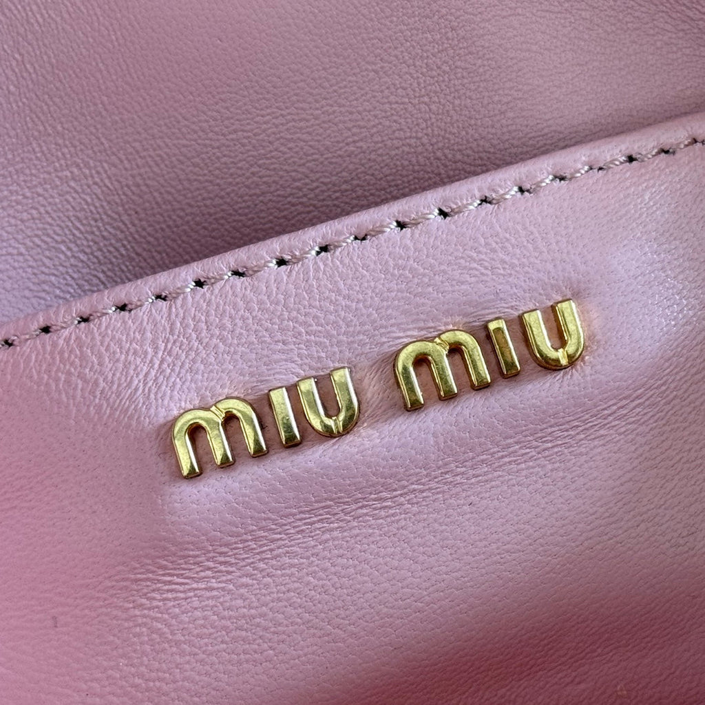 MIU MIU MIUMIU 26S MATELASSE MINI BAG 18 IN PINK CALFSKIN GOLD HARDWARE