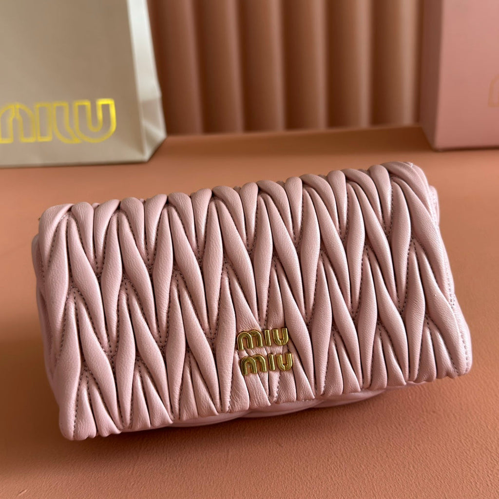 MIU MIU MIUMIU 26S MATELASSE MINI BAG 18 IN PINK CALFSKIN GOLD HARDWARE