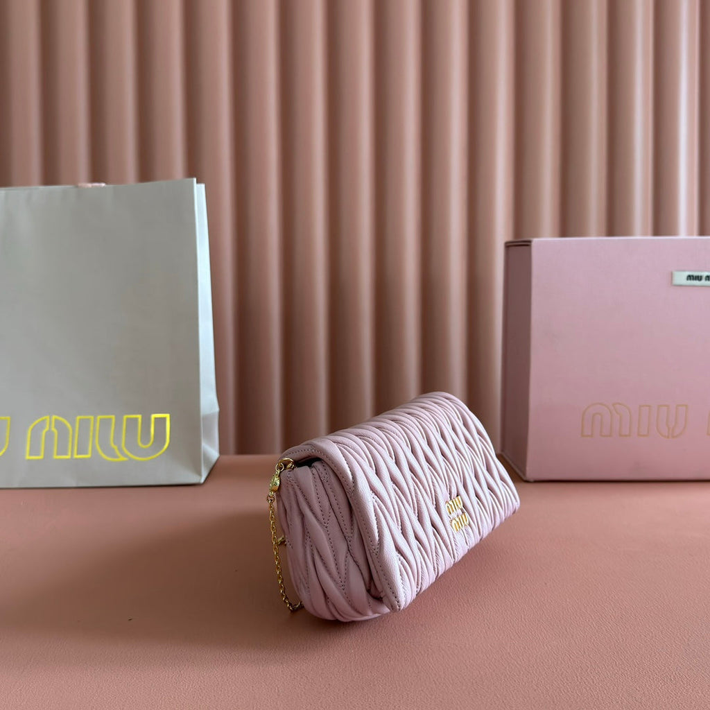 MIU MIU MIUMIU 26S MATELASSE MINI BAG 18 IN PINK CALFSKIN GOLD HARDWARE