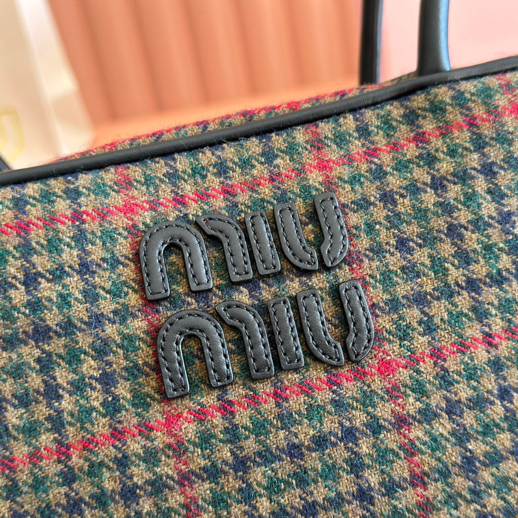 MIU MIU MIUMIU 26S BEAU CANVAS BAG 28 IN MULTICOLOR WOOL AND BLACK CALFSKIN