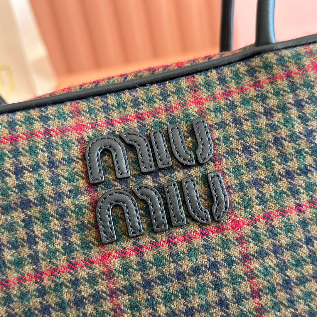 MIU MIU MIUMIU 26S BEAU CANVAS BAG 28 IN MULTICOLOR WOOL AND BLACK CALFSKIN