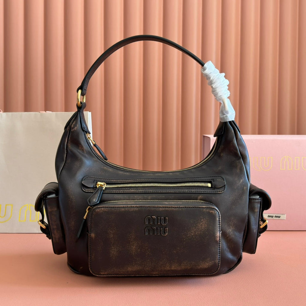 MIU MIU MIUMIU 26S POCKET BAG 38 IN BLACK CALFSKIN GOLD HARDWARE