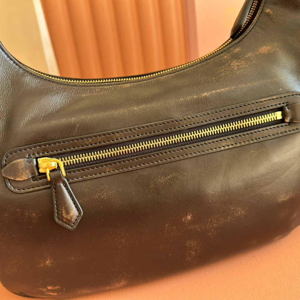 MIU MIU MIUMIU 26S POCKET BAG 38 IN BLACK CALFSKIN GOLD HARDWARE