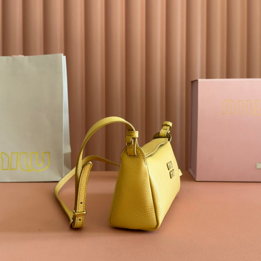 MIU MIU MIUMIU 26S POUCH BAG 18 IN YELLOW CALFSKIN GOLD HARDWARE