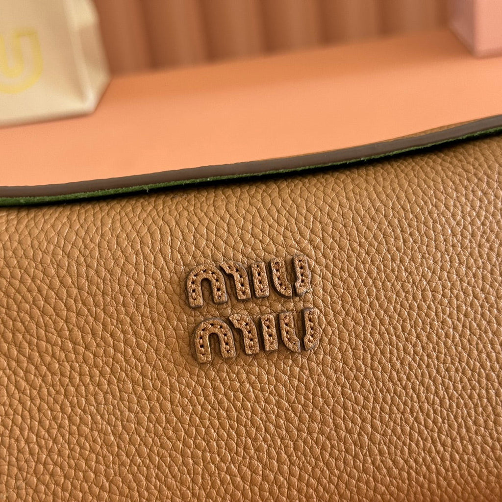 MIU MIU MIUMIU 26S POUCH BAG 18 IN DARK BROWN CALFSKIN GOLD HARDWARE