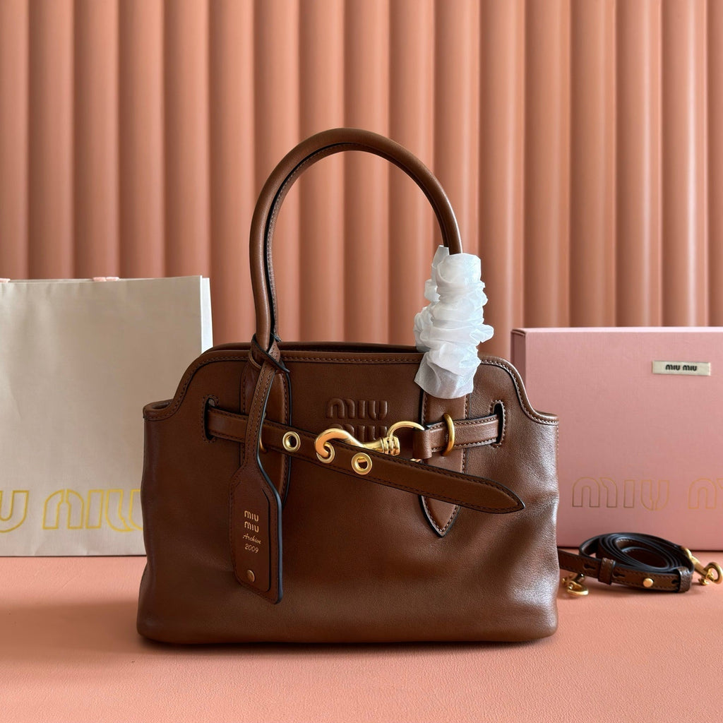 MIU MIU MIUMIU 26S BORSA AVENTURE BAG 30 IN TAN BROWN CALFSKIN GOLD HARDWARE