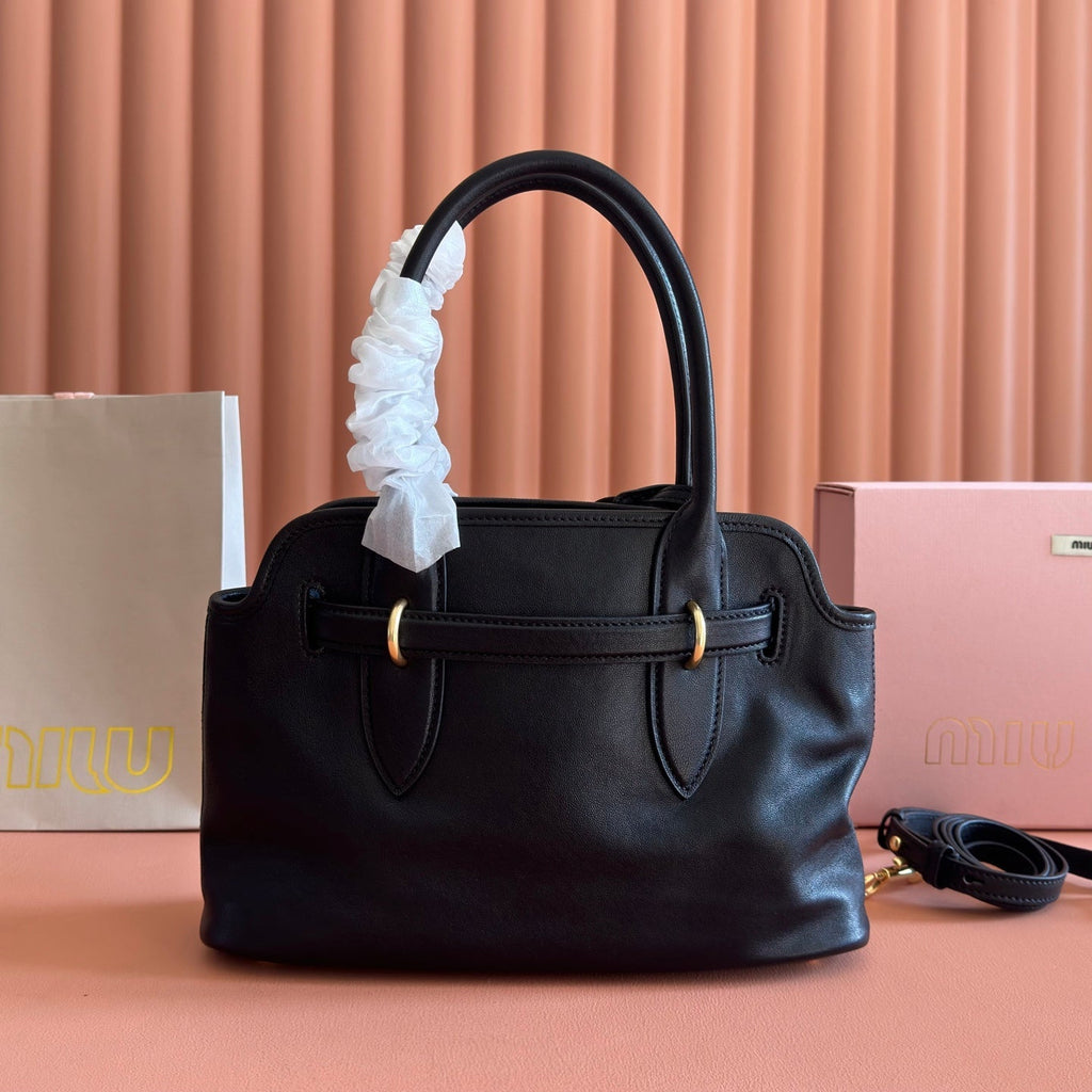 MIU MIU MIUMIU 26S BORSA AVENTURE BAG 30 IN BLACK CALFSKIN GOLD HARDWARE