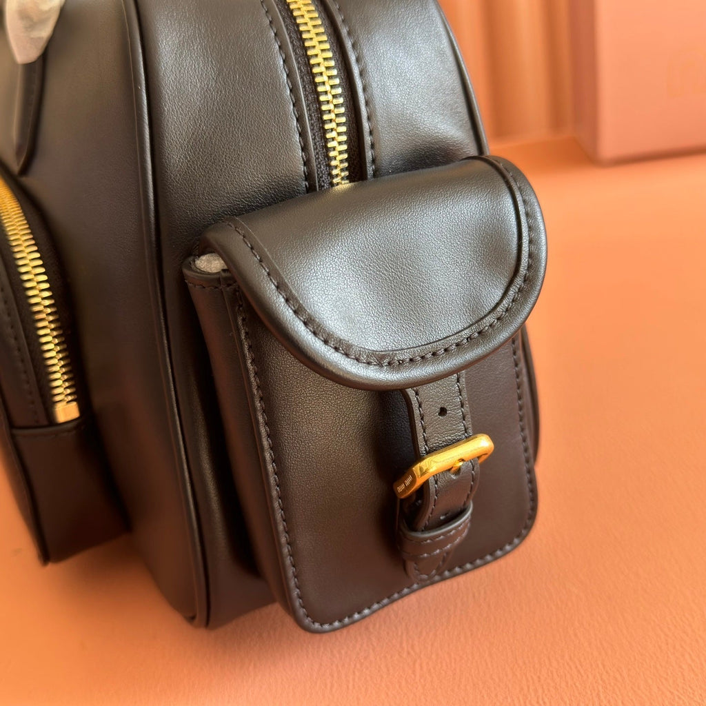 MIU MIU MIUMIU 26S POCKET TOP-HANDLE BAG 32 IN BLACK CALFSKIN GOLD HARDWARE