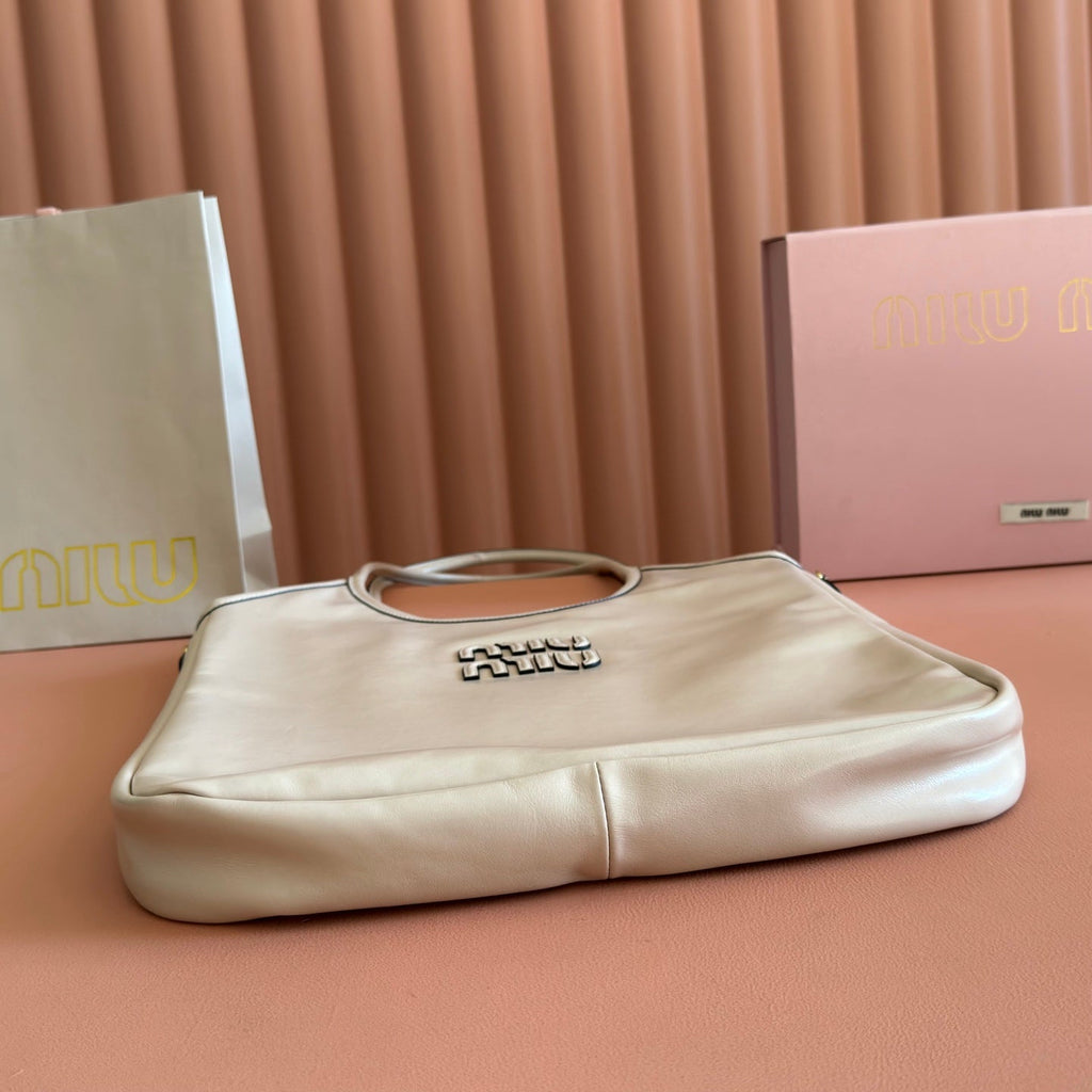 MIU MIU MIUMIU 26S IVY 40 TOTE IN BEIGE PATENT CALFSKIN