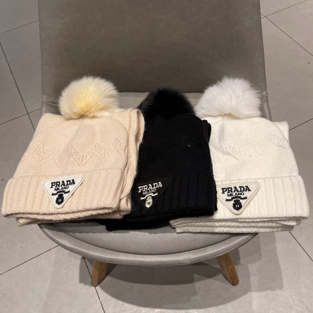 PRADA SET SCARF AND HAT IN WHITE CASHMERE AND RABBIT FUR 433247