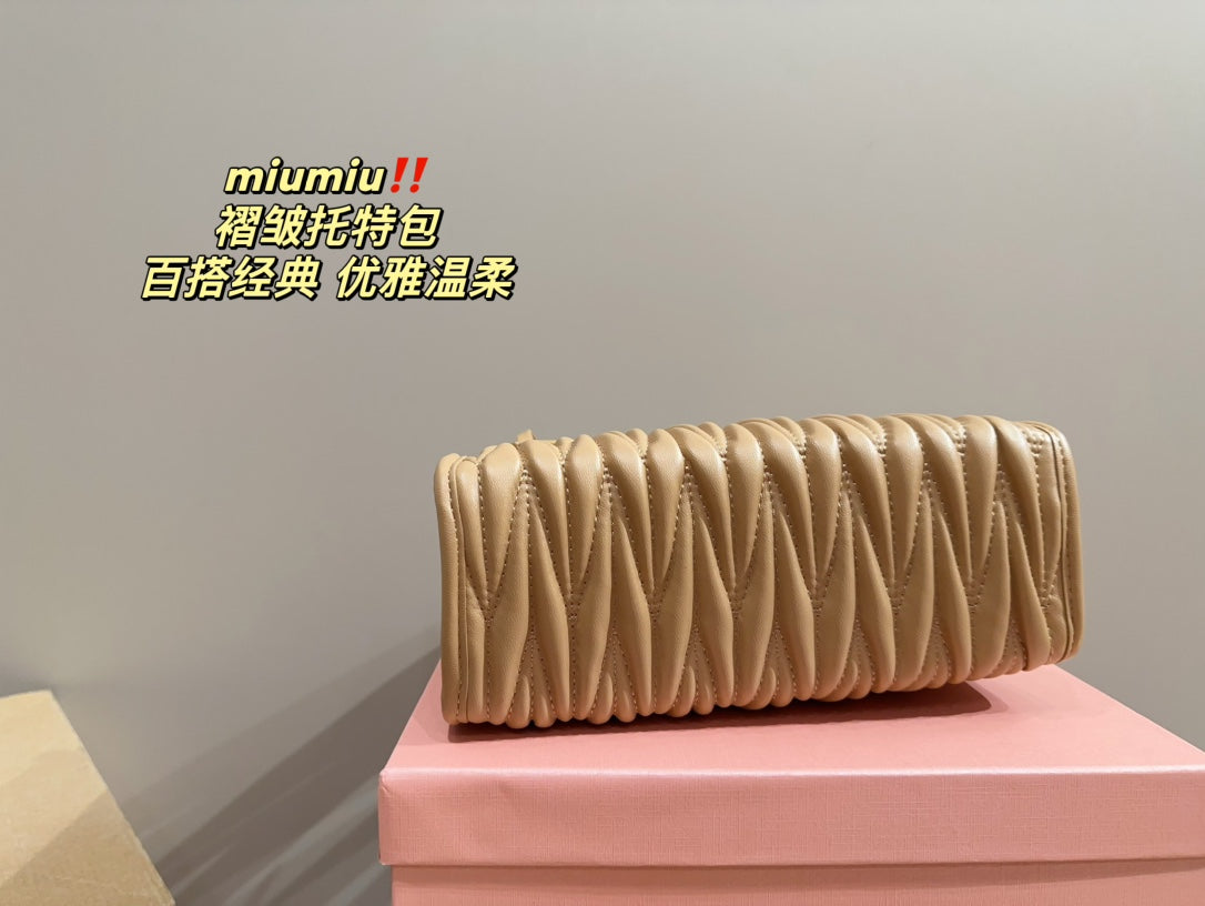 MIU MIU HOBO 24 BAG IN BEIGE CREAM LAMBSKIN