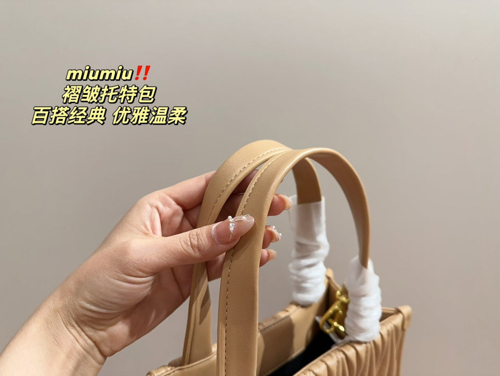 MIU MIU HOBO 24 BAG IN BEIGE CREAM LAMBSKIN