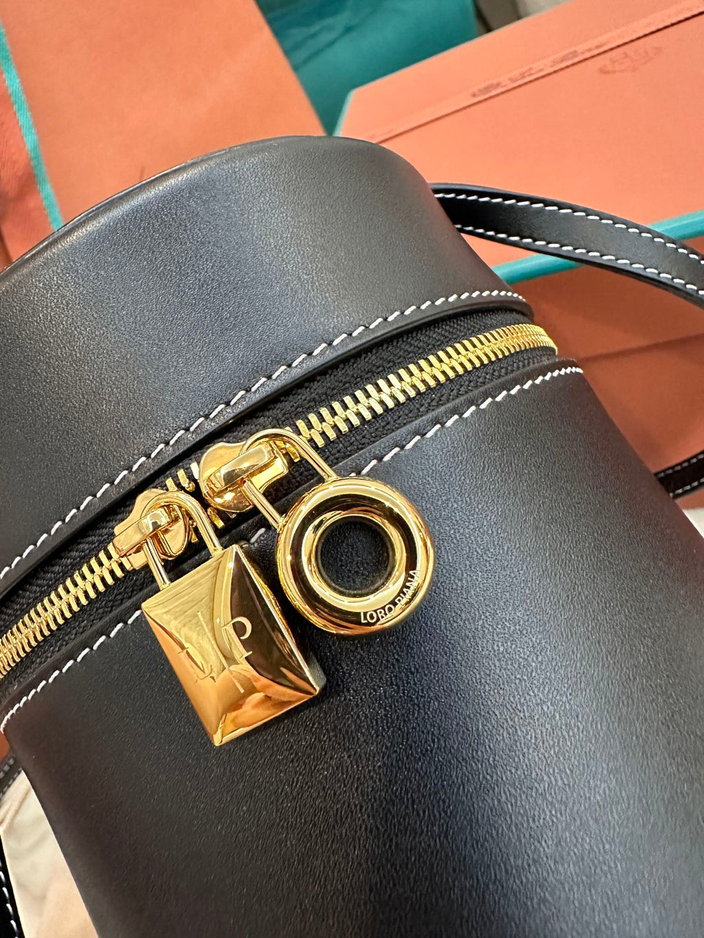 LORO PIANA EXTRA CASE MEDIUM 16 BAG IN BLACK SMOOTH CALFSKIN WITH GOLD HARDWARE