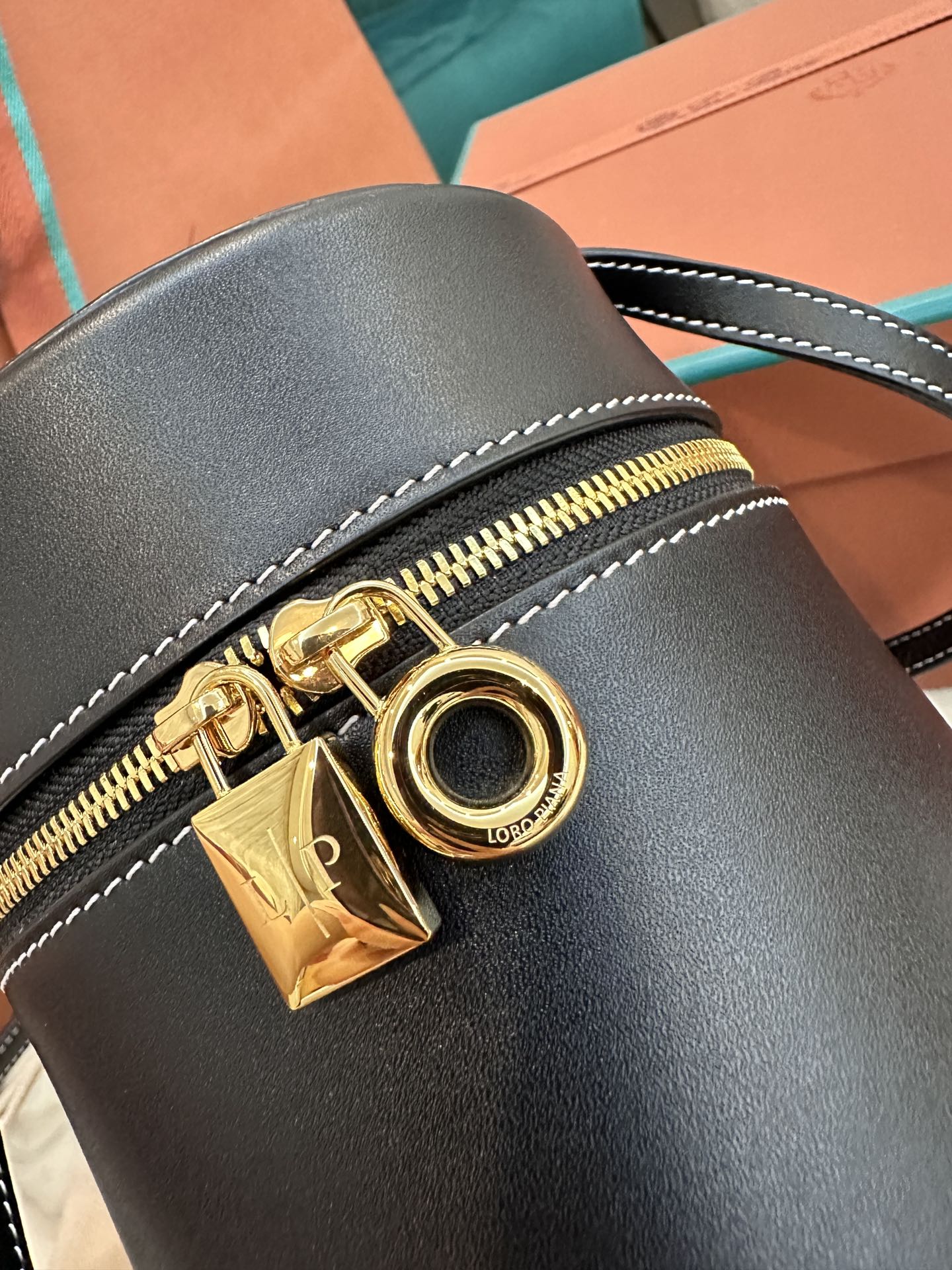 LORO PIANA EXTRA CASE MEDIUM 16 BAG IN BLACK SMOOTH CALFSKIN WITH GOLD HARDWARE