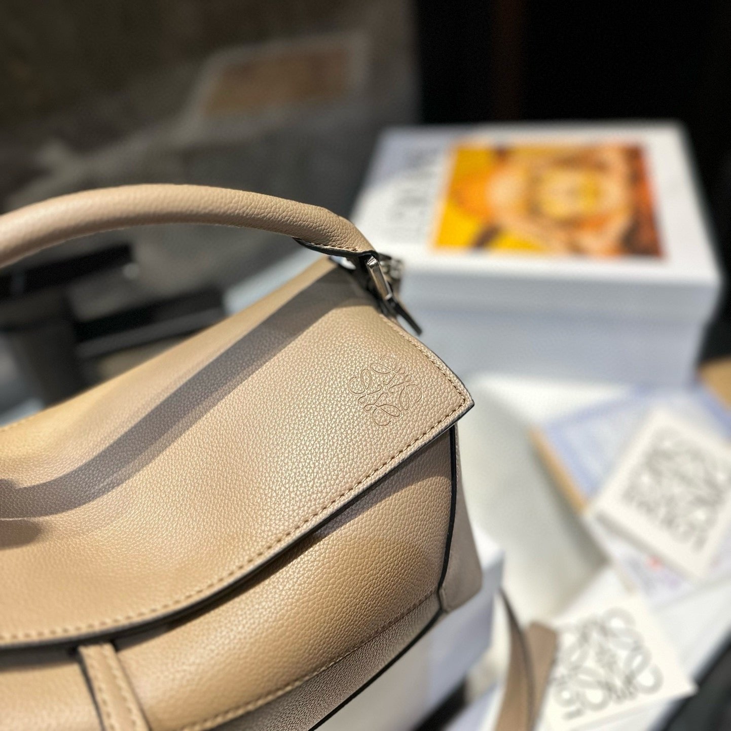 LOEWE SMALL PUZZLE 23 BAG IN CLASSIC PEANUT BROWN CALFSKIN