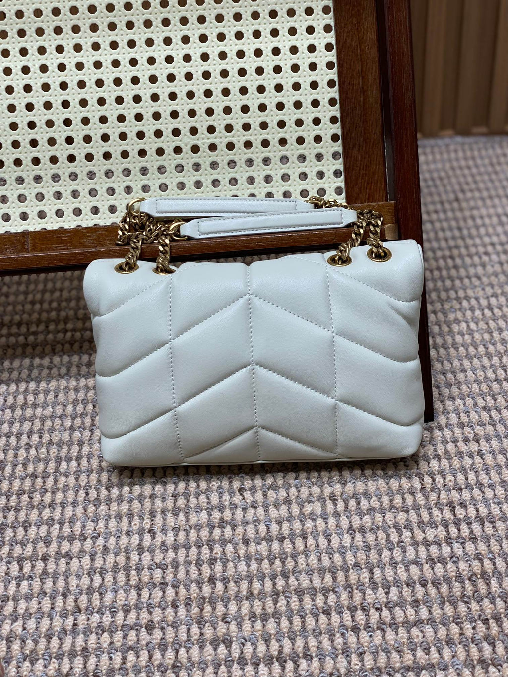 SAINT LAURENT PUFFER TOY 23 IN WHITE LAMBSKIN GOLD HARDWARE