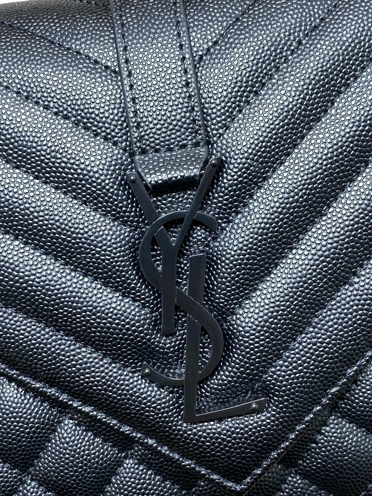 SAINT LAURENT ENVELOPE CHAIN BAG 24 IN BLACK CALFSKIN