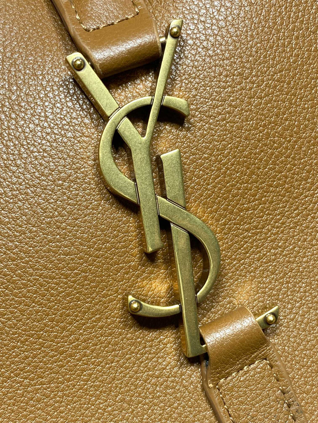 SAINT LAURENT LE 5 À 7 LARGE SUPPLE BAG 31 IN TORTILLA BROWN CALFSKIN