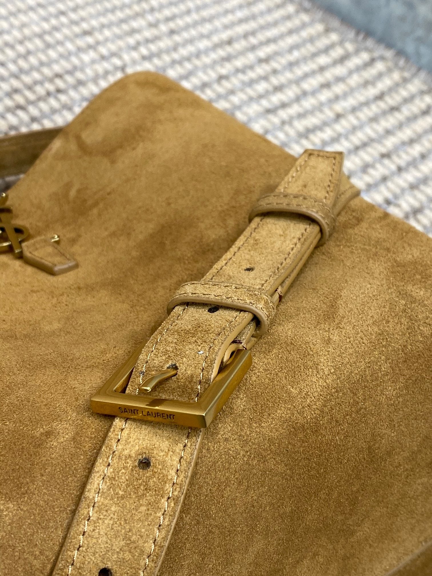 SAINT LAURENT LE 37 SMALL BUCKET BAG 25 IN BROWN SUEDE GOLD HARDWARE